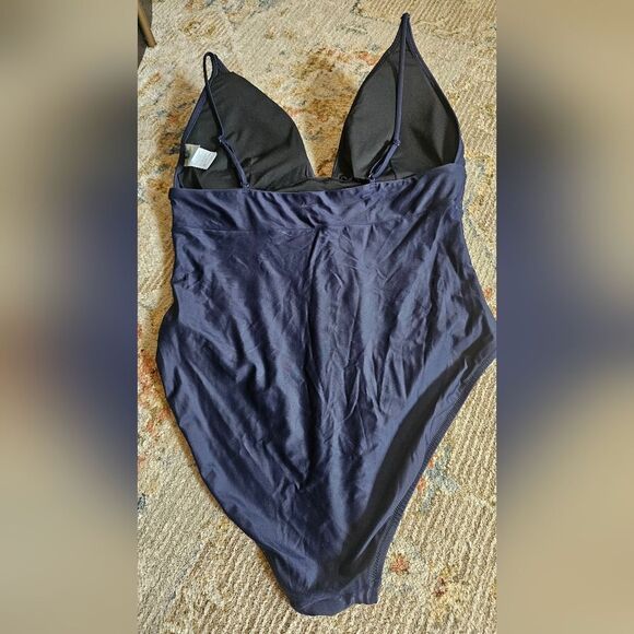 J Crew Navy One Piece Swimsuit, Sz 16, Like New - Picture 4 of 9